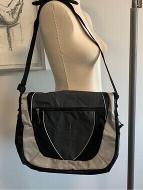 Trailmaker Messenger Bag Black Gray Canvas Crossbody Laptop Travel Work Unisex